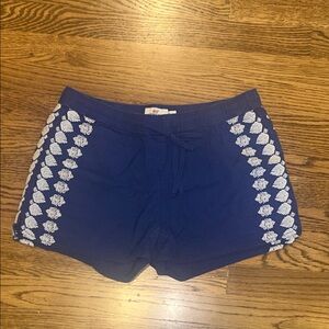 Vineyard Vines linen shorts